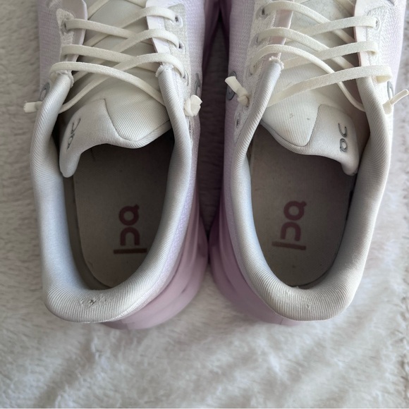 💗On Running CloudTec Light Pink White Athletic Running Shoes Women’s Size 8 - Picture 11 of 13